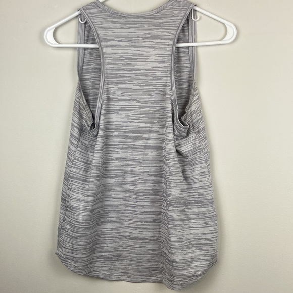 Nike Dri-Fit Running/Workout Top - Picture 2 of 3